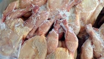 مصادرة 4 أطنان لحوم مجمدة فاسدة داخل ثلاجة لحفظ السلع الغذائية بالجيزة