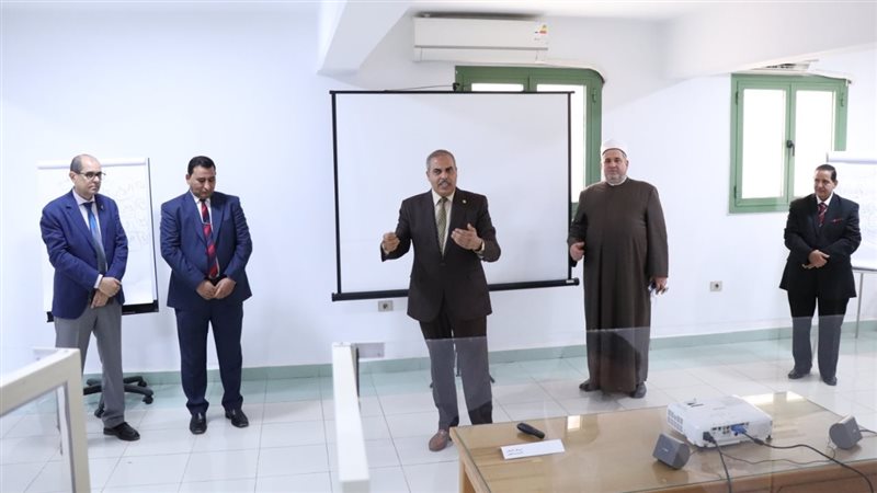 جانب من الزيارة 