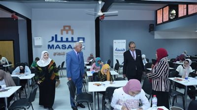 رئيس جامعة سوهاج يتفقد اختبارات القدرات بكلية التربية النوعية