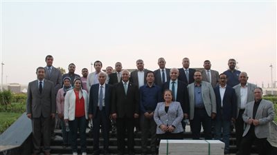 رئيس جامعة بنها يترأس اجتماع العليا لتسيير الأعمال الفنية والإدارية بالجامعة الأهلية