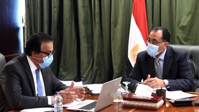 الحكومة تدرس مقترح استحداث تأشيرة دخول بغرض الدراسة للطلاب الوافدين