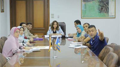 محافظ دمياط تبحث ملفات الامتداد العمراني برأس البر