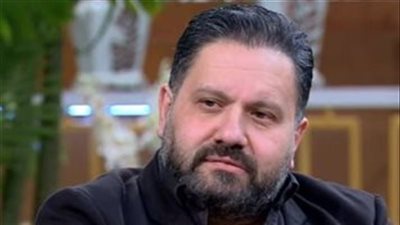 الفنان إدوارد يتعرض لحادث سير