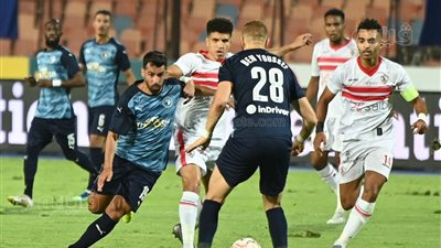 الزمالك يتفوق على بيراميدز بثنائية زيزو والجزيري في الشوط الأول | صور