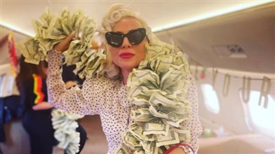 مليارات في السماء.. أسعار خيالية لطائرات المشاهير الخاصة | صور