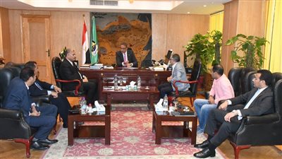 تفعيل التعاون بين محافظة الفيوم وجامعتها لتنمية المحافظة