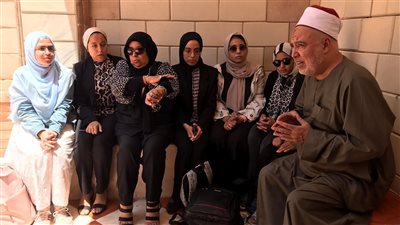 بث مباشر..أسرة أحمد زويل تحيي الذكرى السادسة لوفاته من مقابر العائلة بـ6 أكتوبر