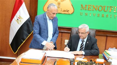 رئيس جامعة المنوفية يعتمد نتيجة تراكمي كلية الآداب