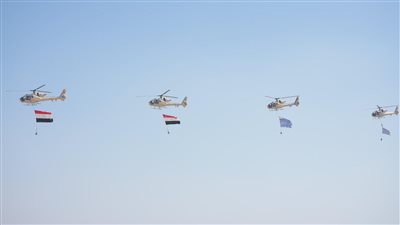 السياحة: تنظيم فعاليات قفز بالمظلات وعروض جوية بمختلف المناطق السياحية