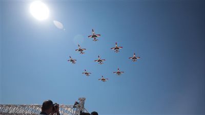 وزير السياحة من فعاليات العرض الجوي: رافد جديد للترويج للسياحة.. والتنسيق لتنظيم قفز بالمظلات وعروض جوية بالمناطق السياحية