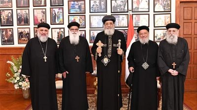 البابا تواضروس يتلقى تقريرا عن الخدمة بإيبارشية ملبورن