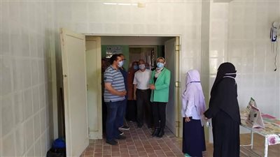 نائب محافظ الوادي الجديد تتابع جاهزية قرية القصر للمشاركة بمسابقة التميز الحكومي