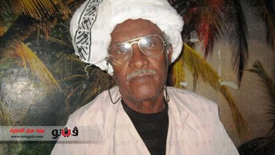 بالفيديو..شيخ مشايخ حلايب ردًا على السودان..أنا فرعوني اللسان واسألو جبل علبة..«عمدة البشارية» وافق على استفتاء الوحدة بين مصر وسوريا..إثارة قضية «حلايب وشلاتين» لإعاقة الاستفتاء ع