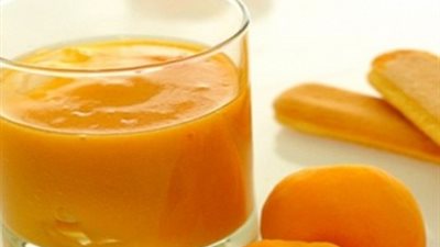 قدمى لضيوف رمضان مشروب قمر الدين بالأيس كريم