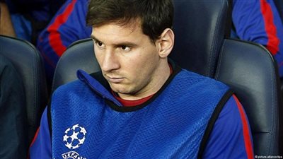 الأرجنتيني سينيوريني: ميسي قد يكون المسئول عن إصابته المتكررة