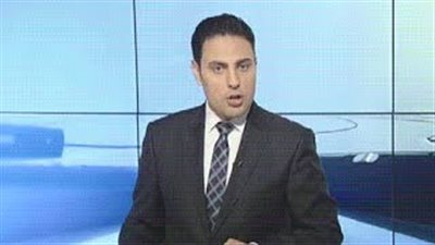 بالفيديو .. متصل لـ«مذيع الجزيرة»: «أنت أهبل ولا عبيط»