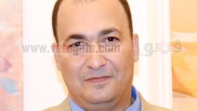 علاج السرطان بالريشة والألوان