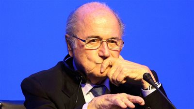 بالفيديو.. «بلاتر» يتجنب الحديث عن التلاعب في نتائج مباريات المونديال