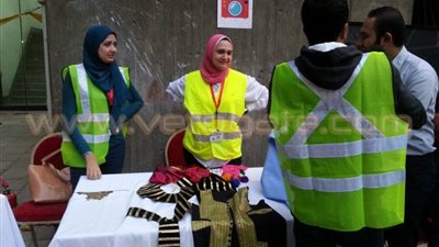 بالصور.. الشباب يشاركون 