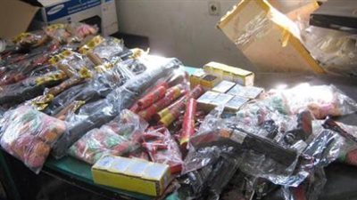ضبط 11 طن صواريخ وألعاب نارية بميناء بورسعيد