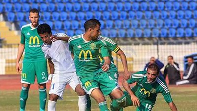 زعيم الثغر يتعادل مع الرجاء في الشوط الأول