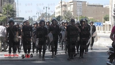 قوات الأمن تنجح في فض مسيرة الإرهابية بالهرم