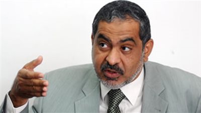 بلاغ للنائب العام ضد رئيس 