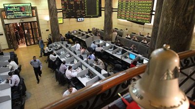 رويترز: هبوط الأسهم الخليجية وارتفاع «المصرية» بعد الهجمات والأزمة اليونانية