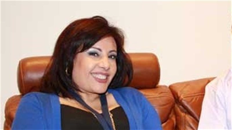  الفنانة سحر نوح