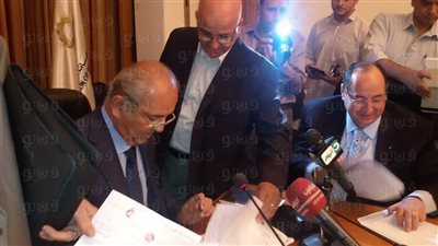 بالصور..«حمدي»: لا مساس بأسعار السيارات للمستهلكين وبدون تكلفة على الحكومة