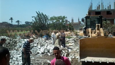 بالصور.. إزالة 19 حالة تعد على الأراضي الزراعية بطوخ