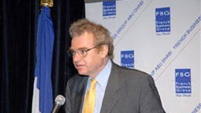 السفير الفرنسى فى 