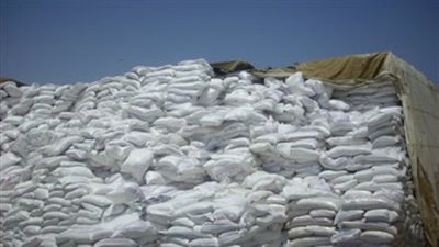 ضبط 11 طن سكر مدعمًا معبأ فى أكياس ناقصة الحجم بنصر النوبة
