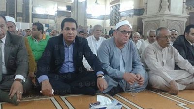 بالصور.. محافظ الشرقية يشارك 