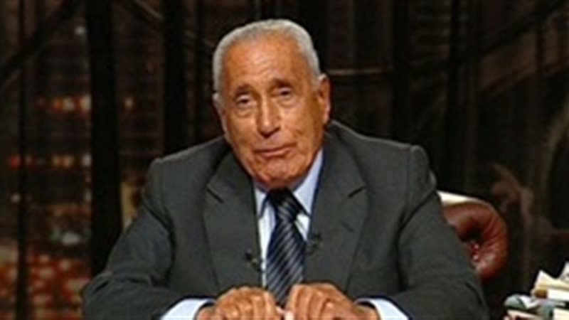 الكاتب الصحفي محمد