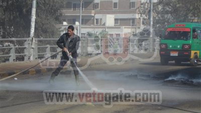 متظاهرو المنوفية يقطعون طريق كوبرى شبين الكوم