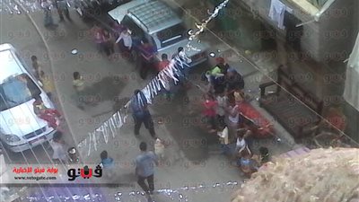 بالصور.. الساحر الشعبي يرقص على «تسلم الأيادي» في المطرية