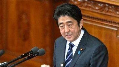 وزيران يابانيان يرفضان استبعاد زيارة ضريح 