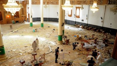 البحرين: مرور منفذ تفجير الكويت عبر مطار المنامة