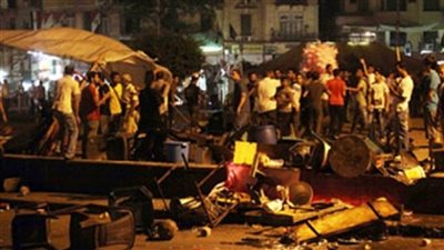 اشتباكات بين الأمن والباعة الجائلين بميدان المطرية